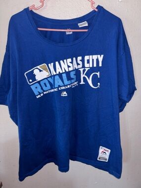 Women’s size 2x majestic Kansas City royal mlb shirt
